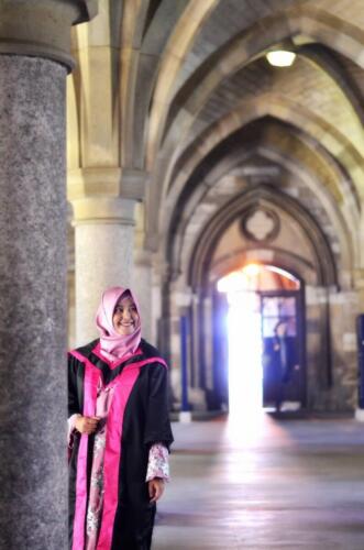 Foto wisuda di Cloister University of Glasgow