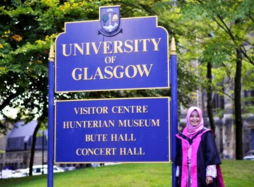 Wisuda di University of Glasgow1
